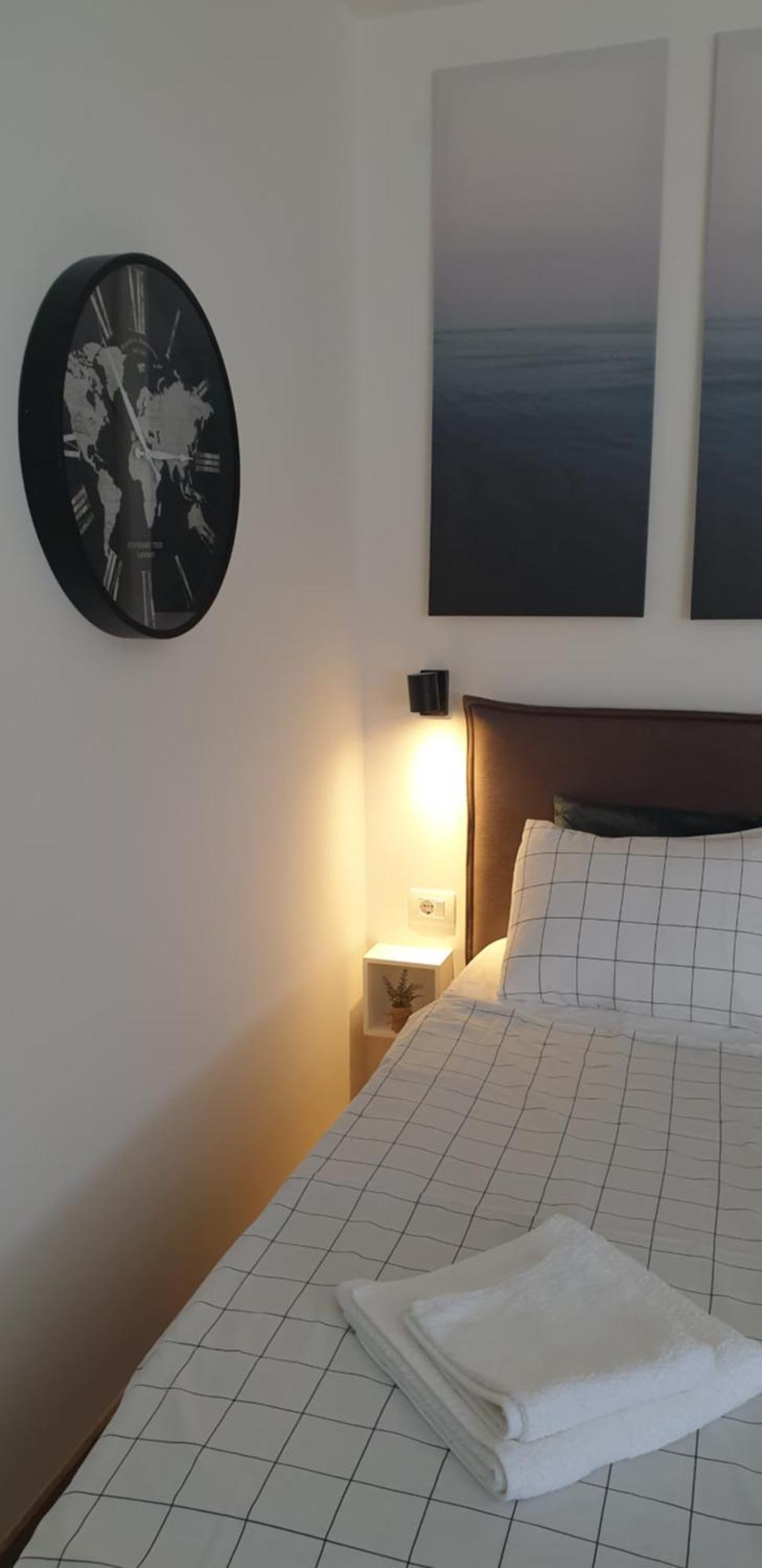 Studio Apartment Hana Pula Exterior photo